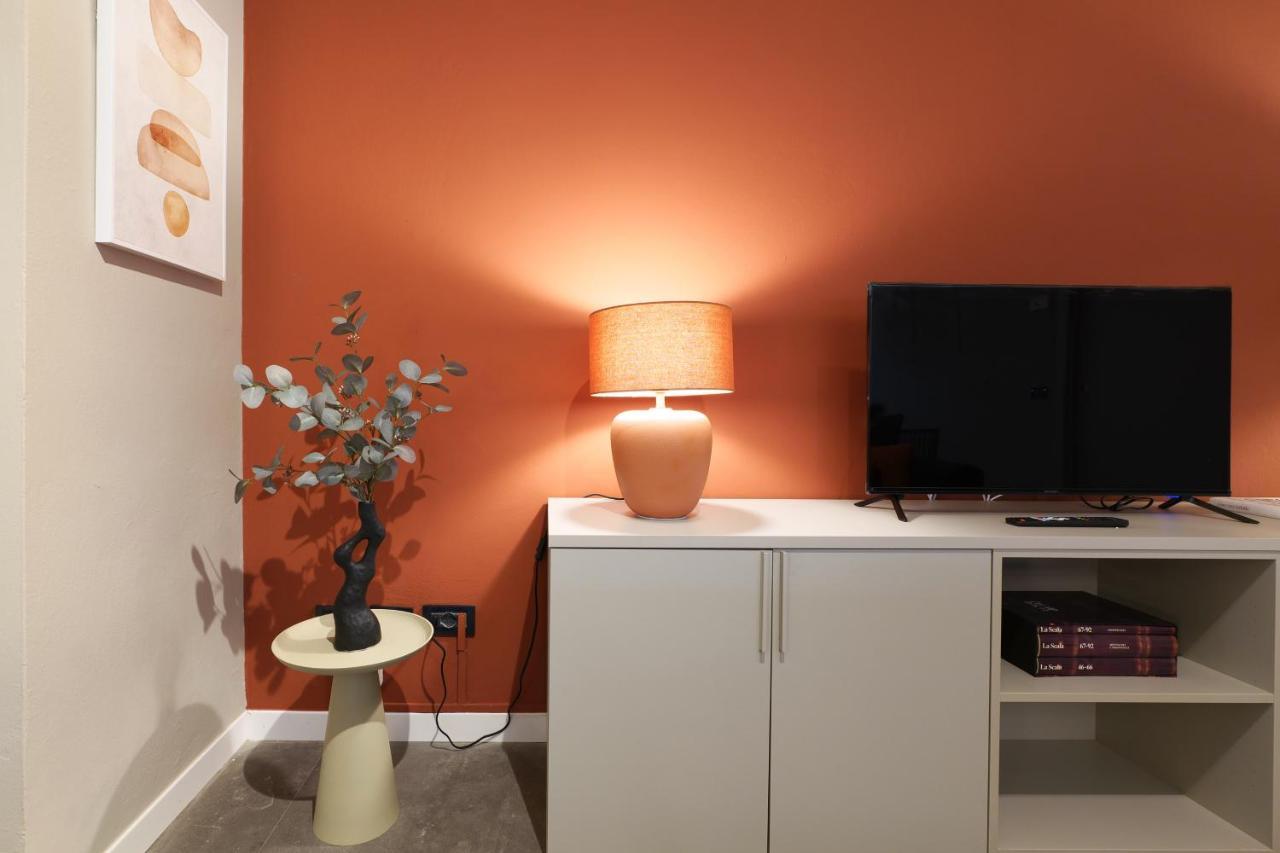 Contempora Apartments - Ampio Monolocale Medici 7 Милано Екстериор снимка